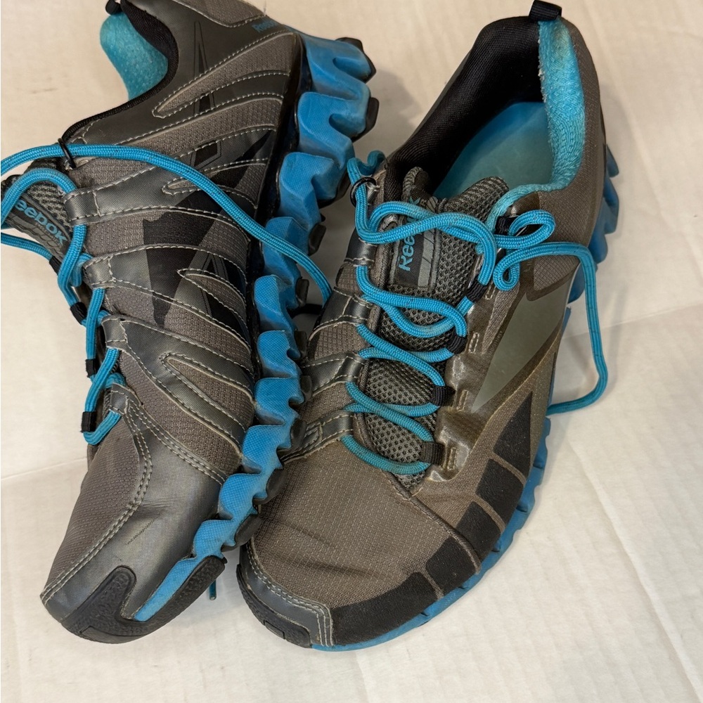 Reebok Women's ZigWild TR 6  trail, running shoes size 8 1/2
